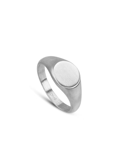 One Men Note Curve Ring