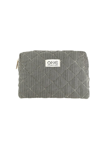 One Tropic Print Necessaire