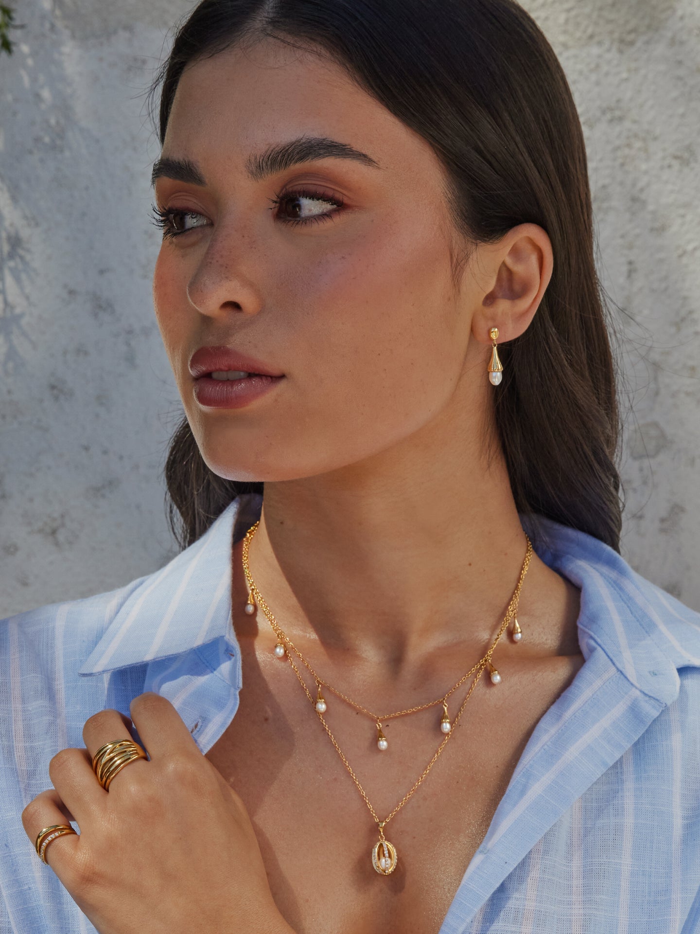 One Sea Pearl Necklace & Earrings Set