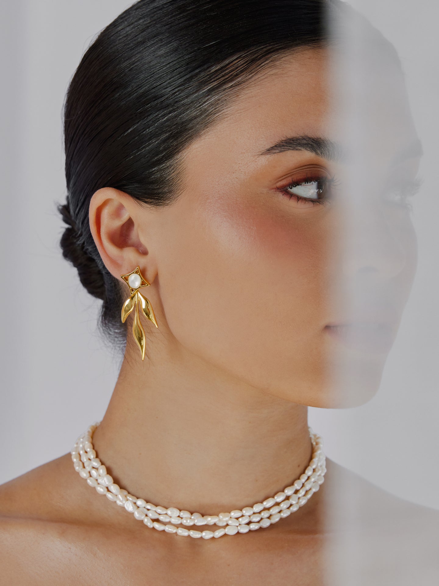 One Margot Falling Leaves Earrings