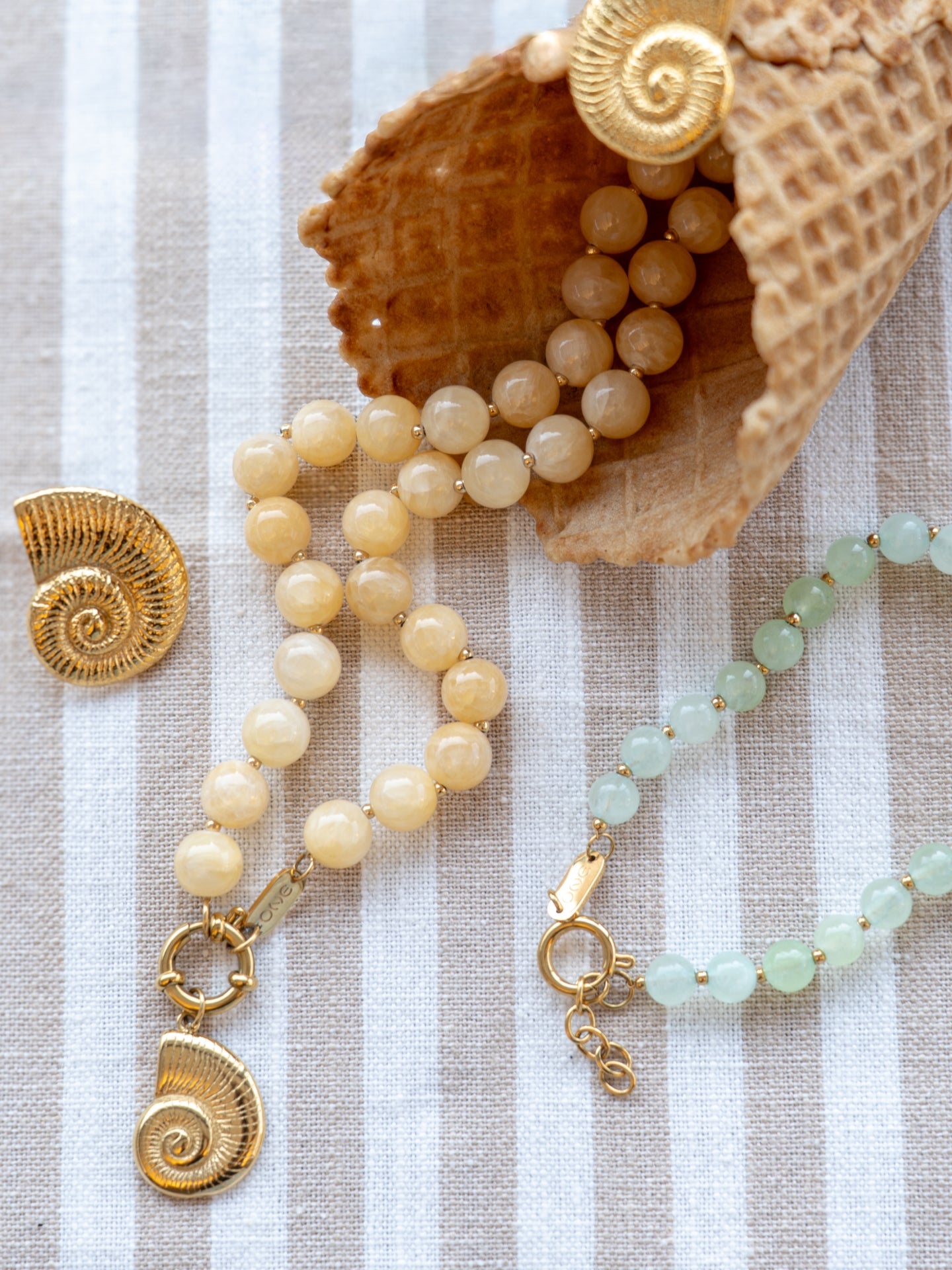 One Neckmess Carmela Yellow Necklace