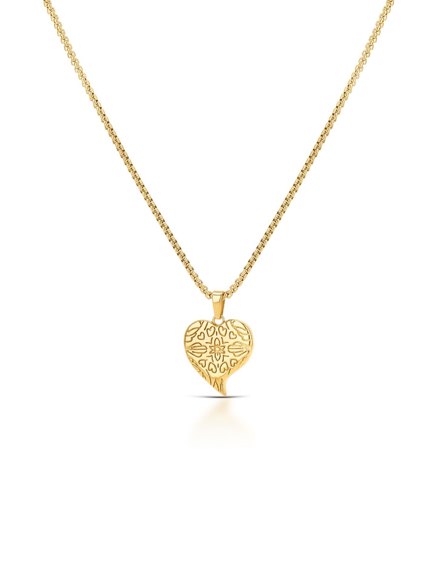 One Alma Hearty Necklace