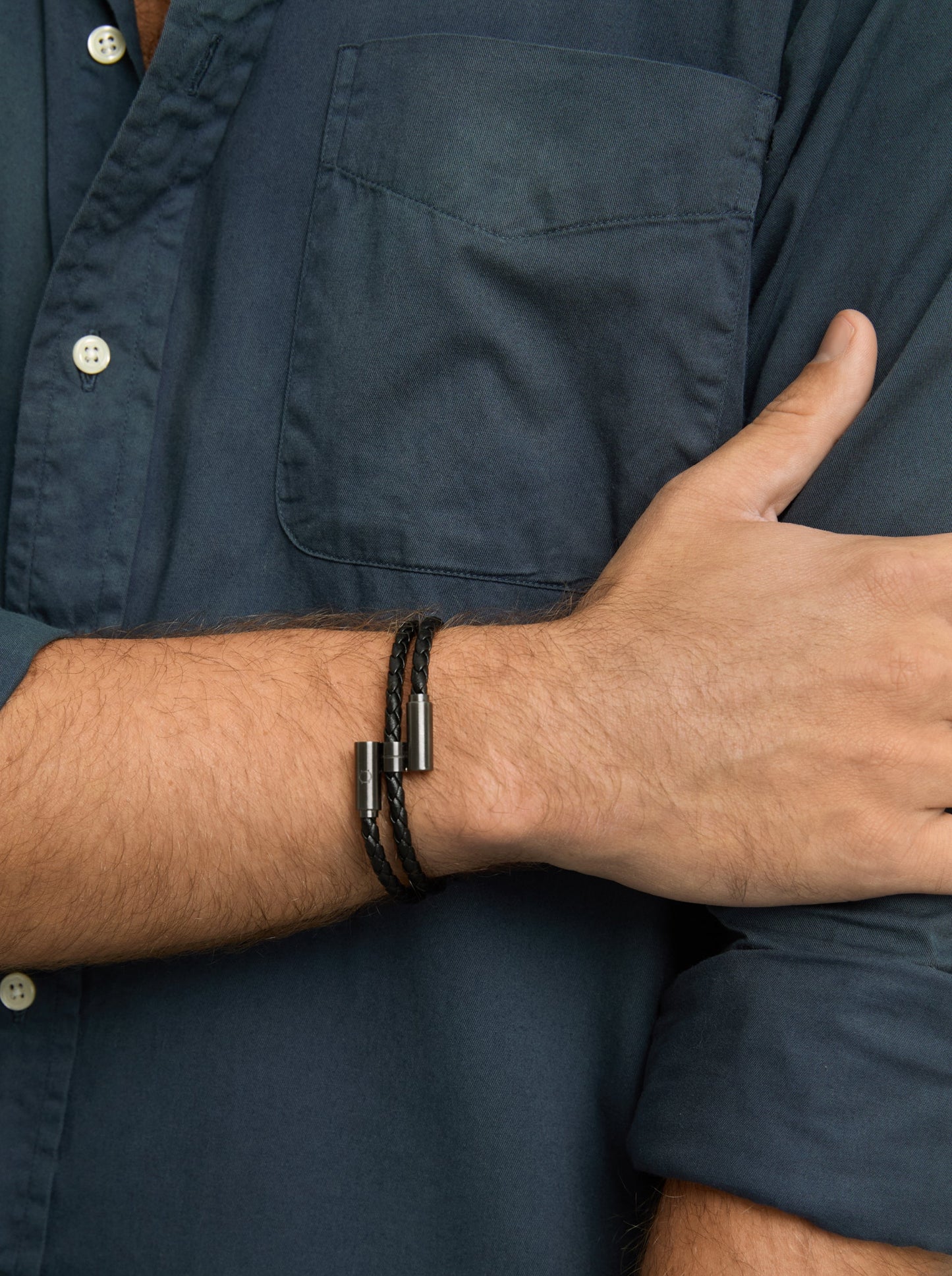 One Men Rugged Black Bracelet