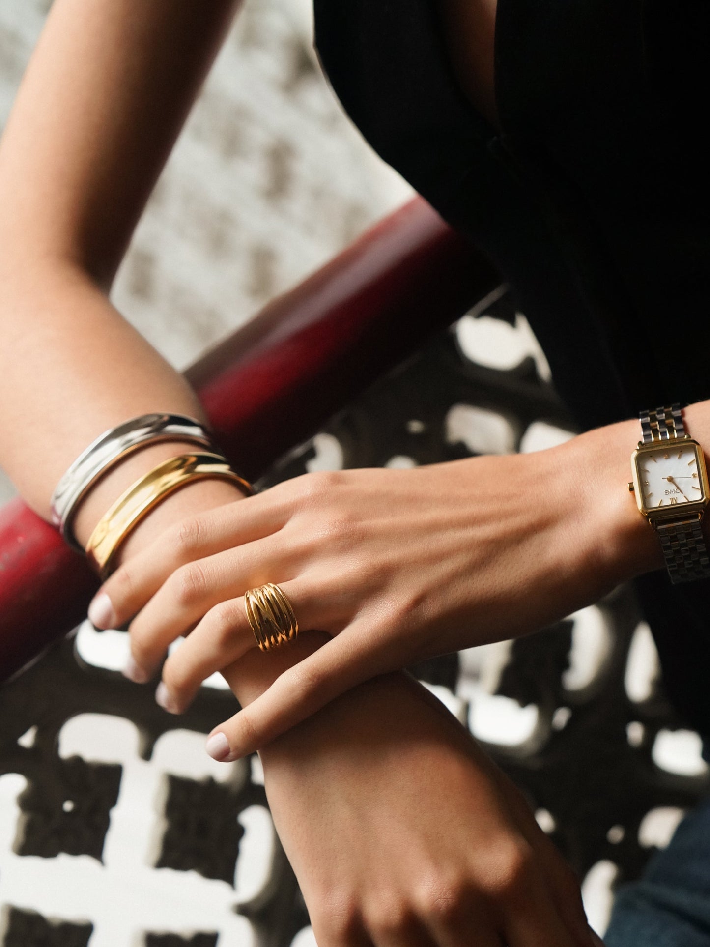 One Contour Gold Cuff