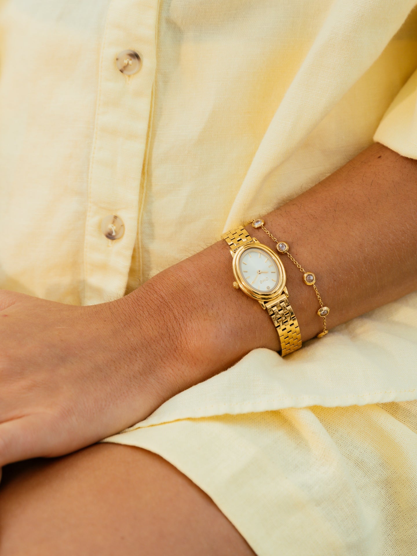One Glow Bracelet