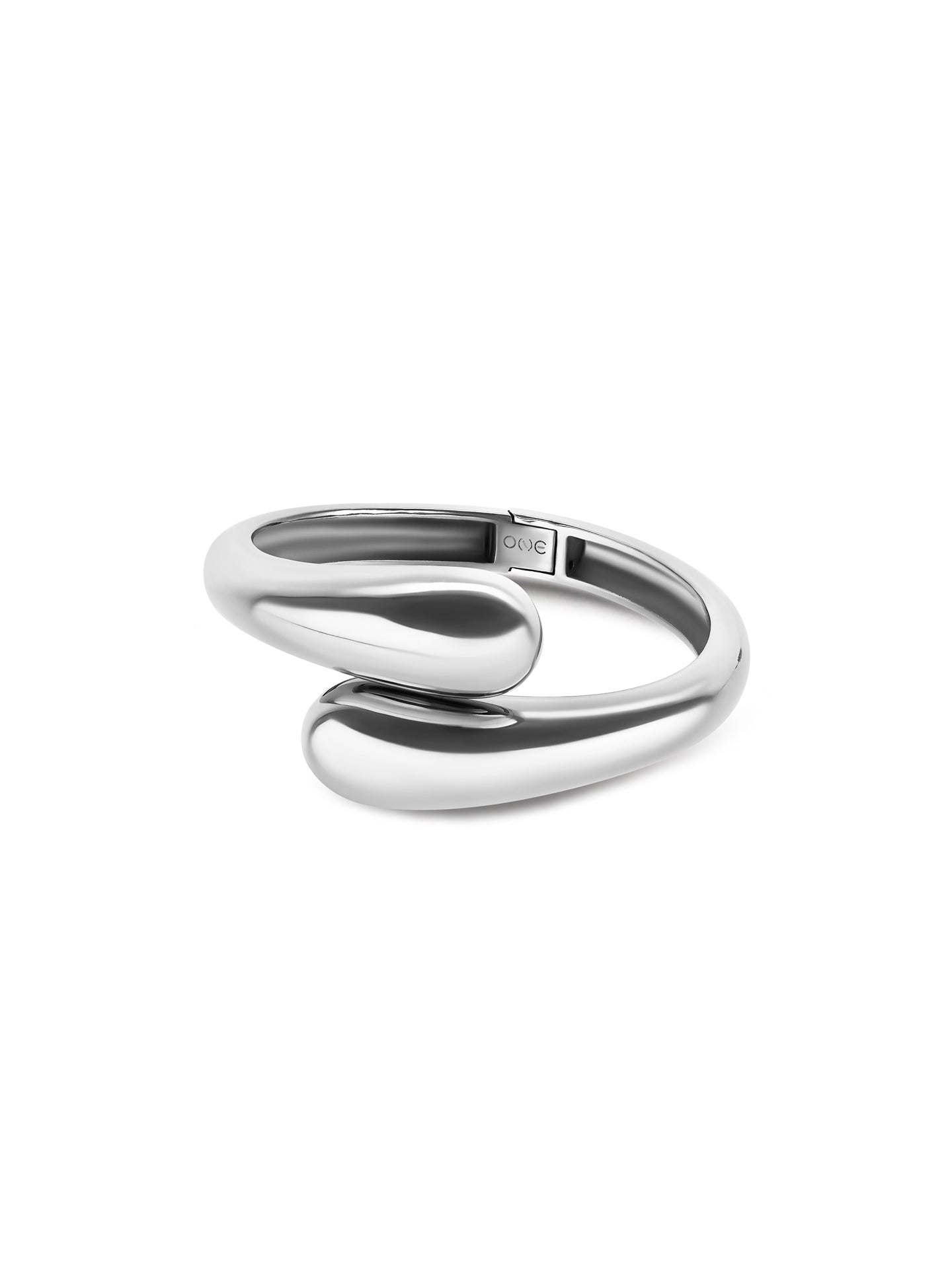 One Coralia Silver Cuff