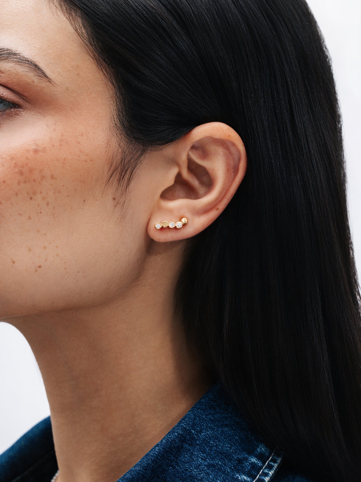 One Earrings Desire