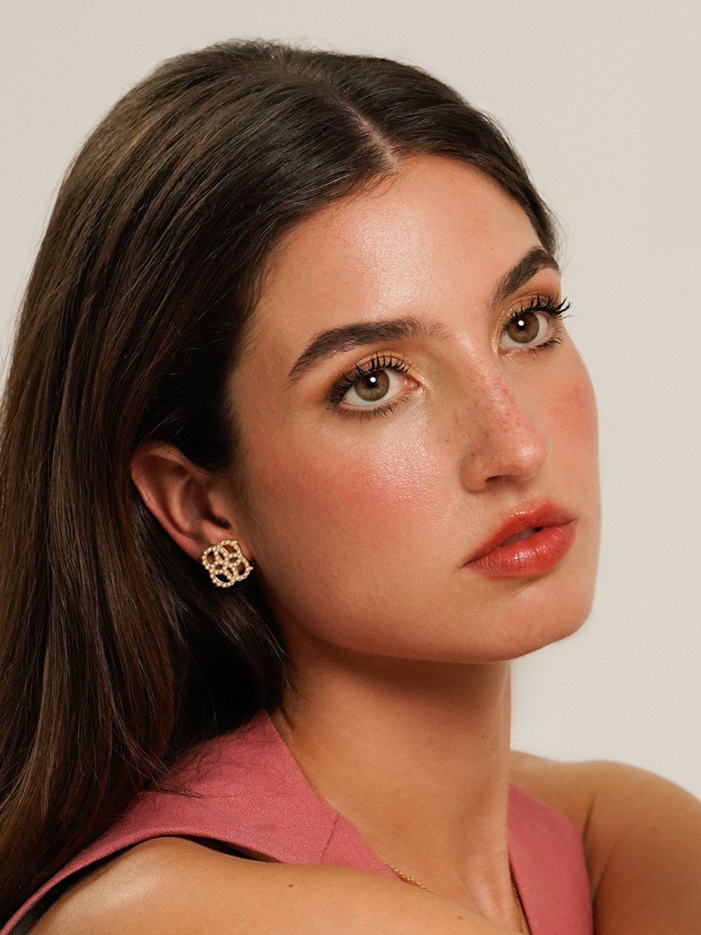 One Earrings Iconic Shine Pearl