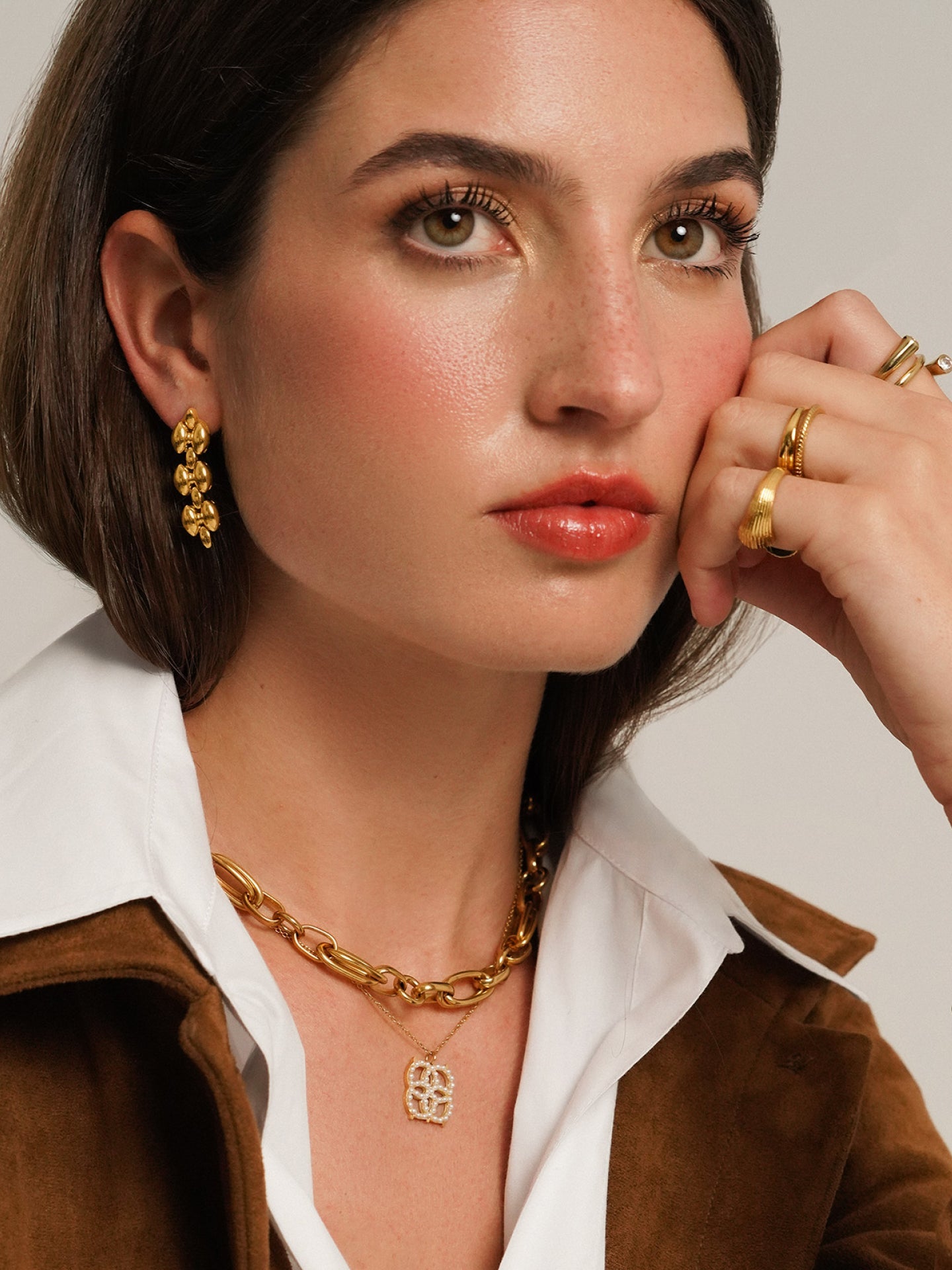 One Iconic Shine Pearl Necklace