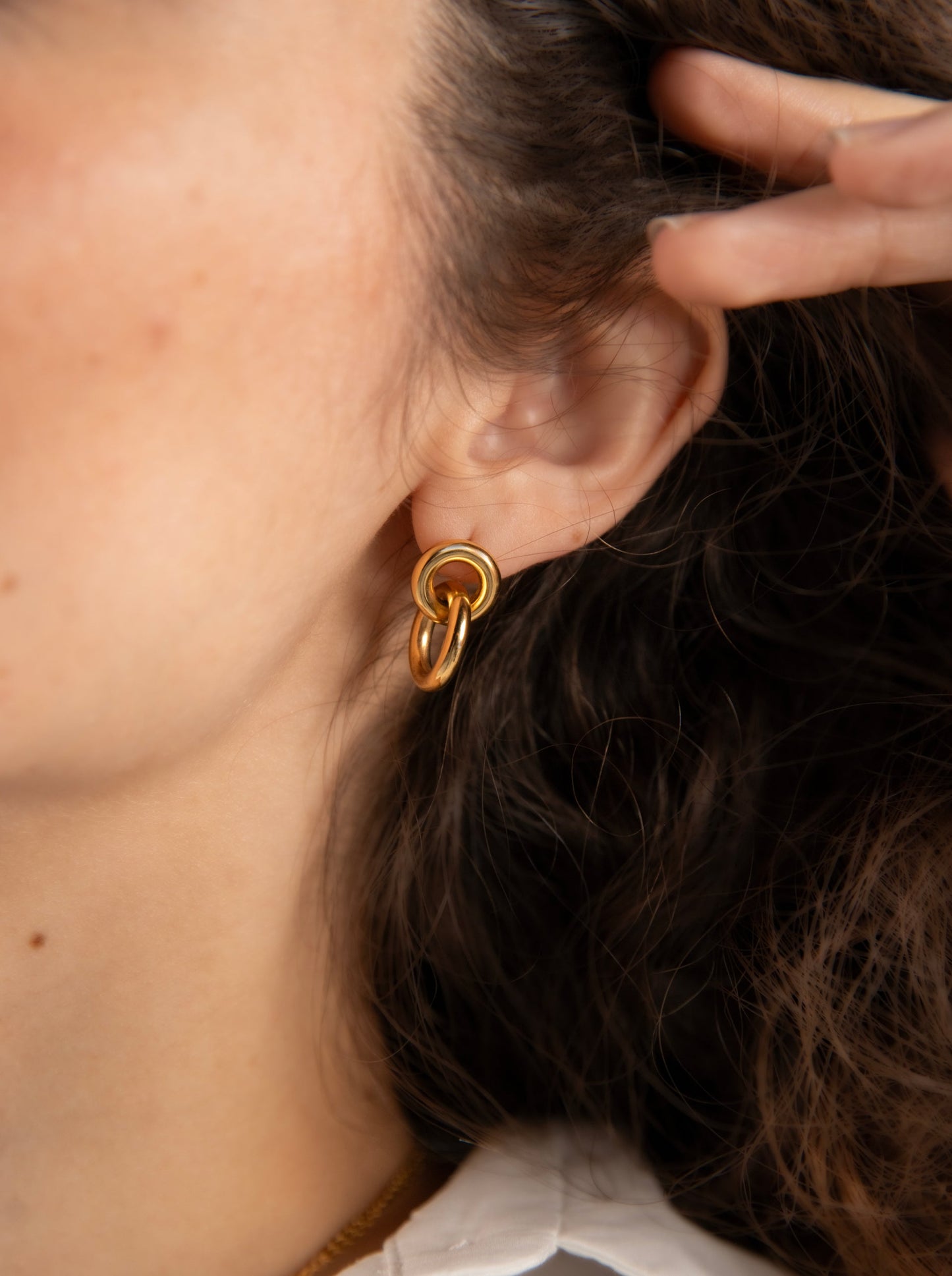 One Luminous Circle Earrings