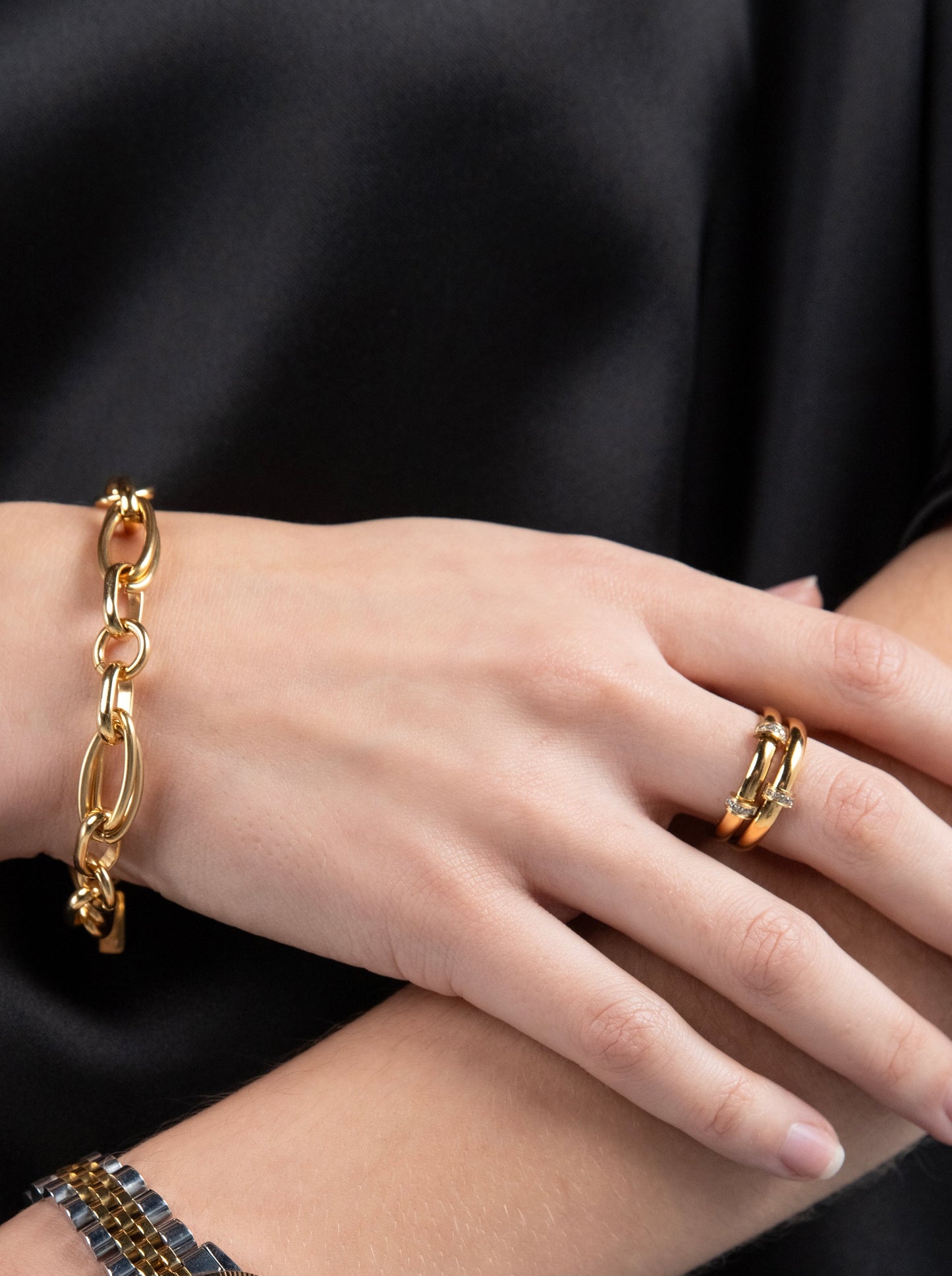 One Luminous Crystal Ring