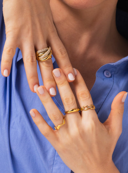 One Luminous Square Ring