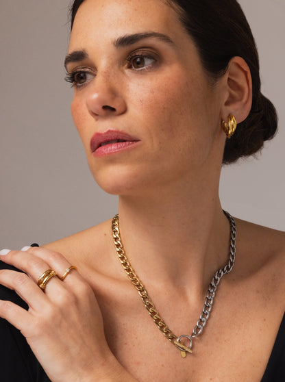 One Neckmess Pride Necklace