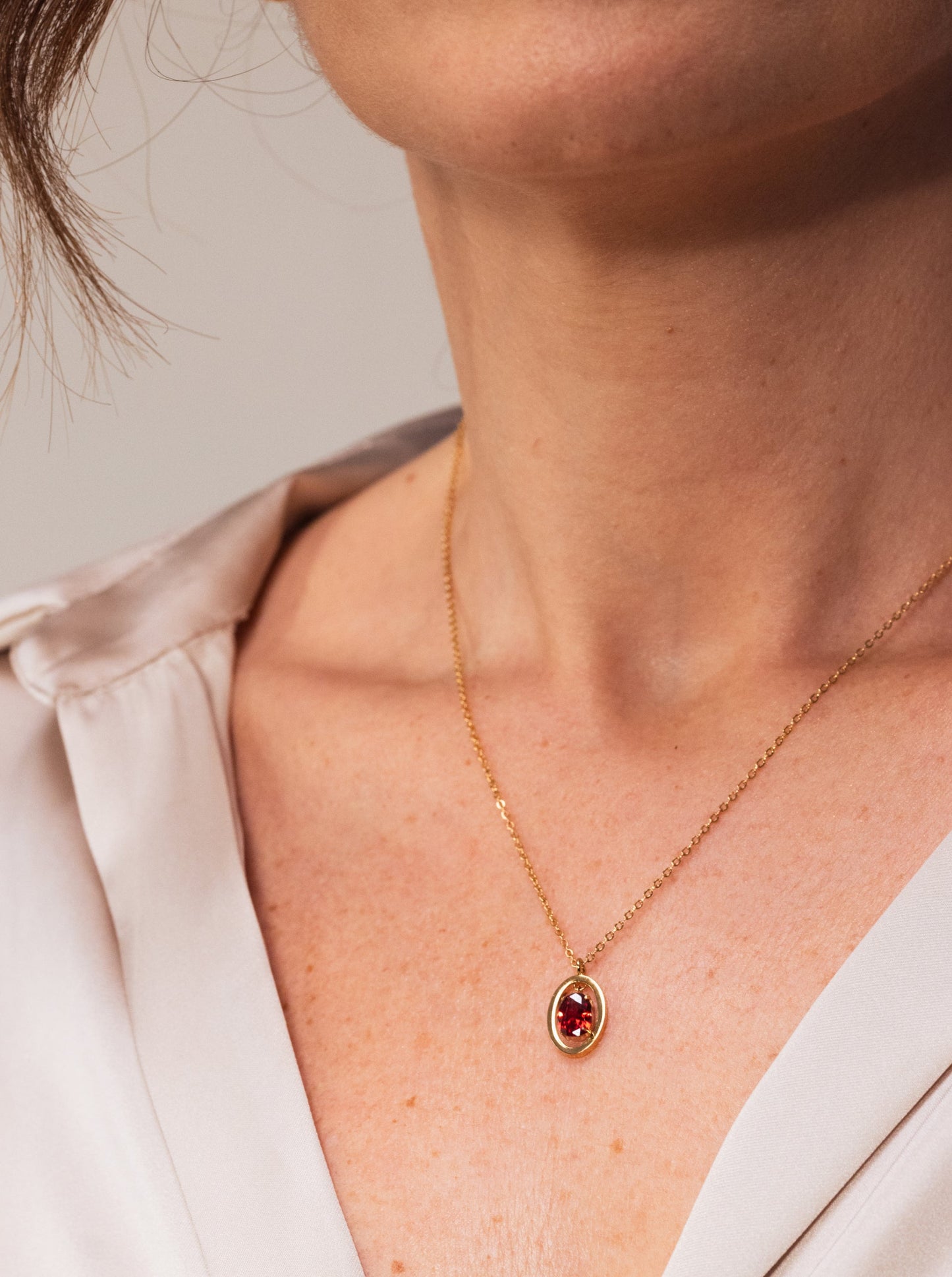 One Birthstone Necklace January - Protection