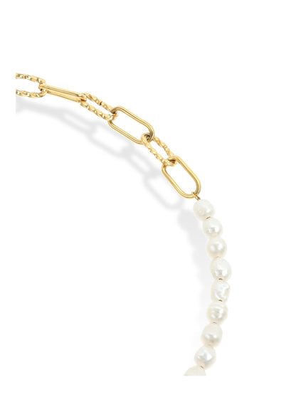 One Neckmess Pearly Necklace