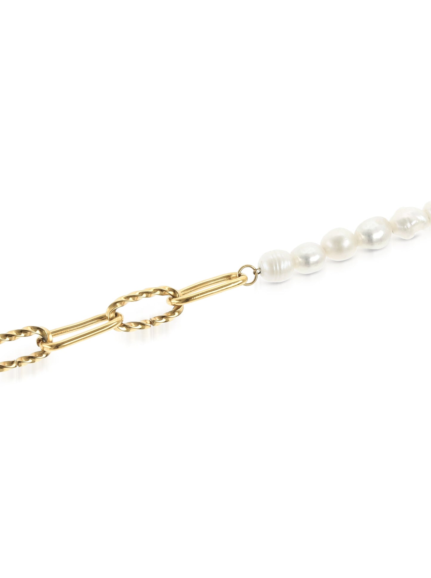 One Neckmess Pearly Necklace