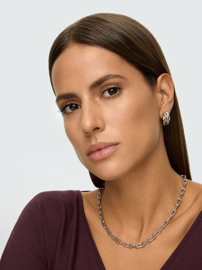 One Neckmess Vibrant Necklace