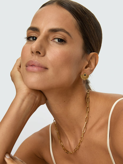 One Neckmess Prestige Necklace