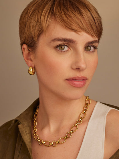 One Necklace Neckmess Strength