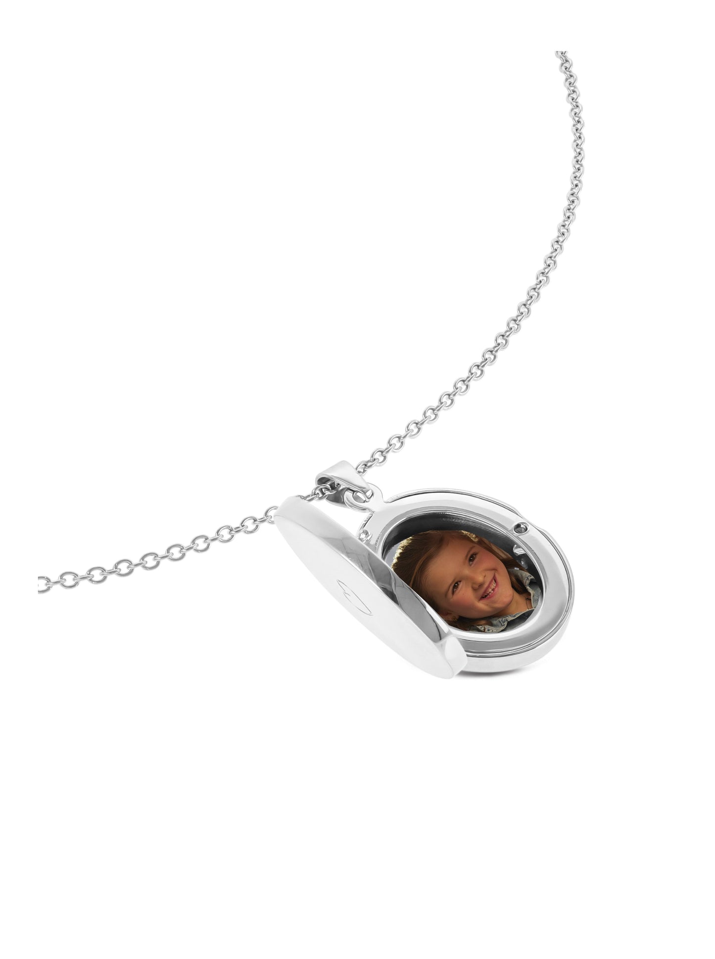 One Locket One Memories