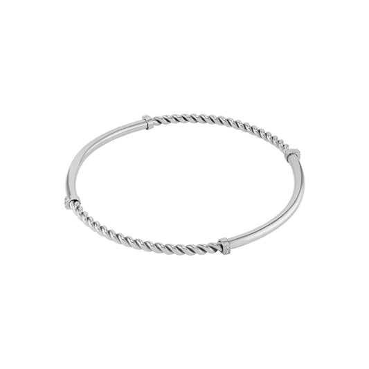 One Silvery Circle Cuff