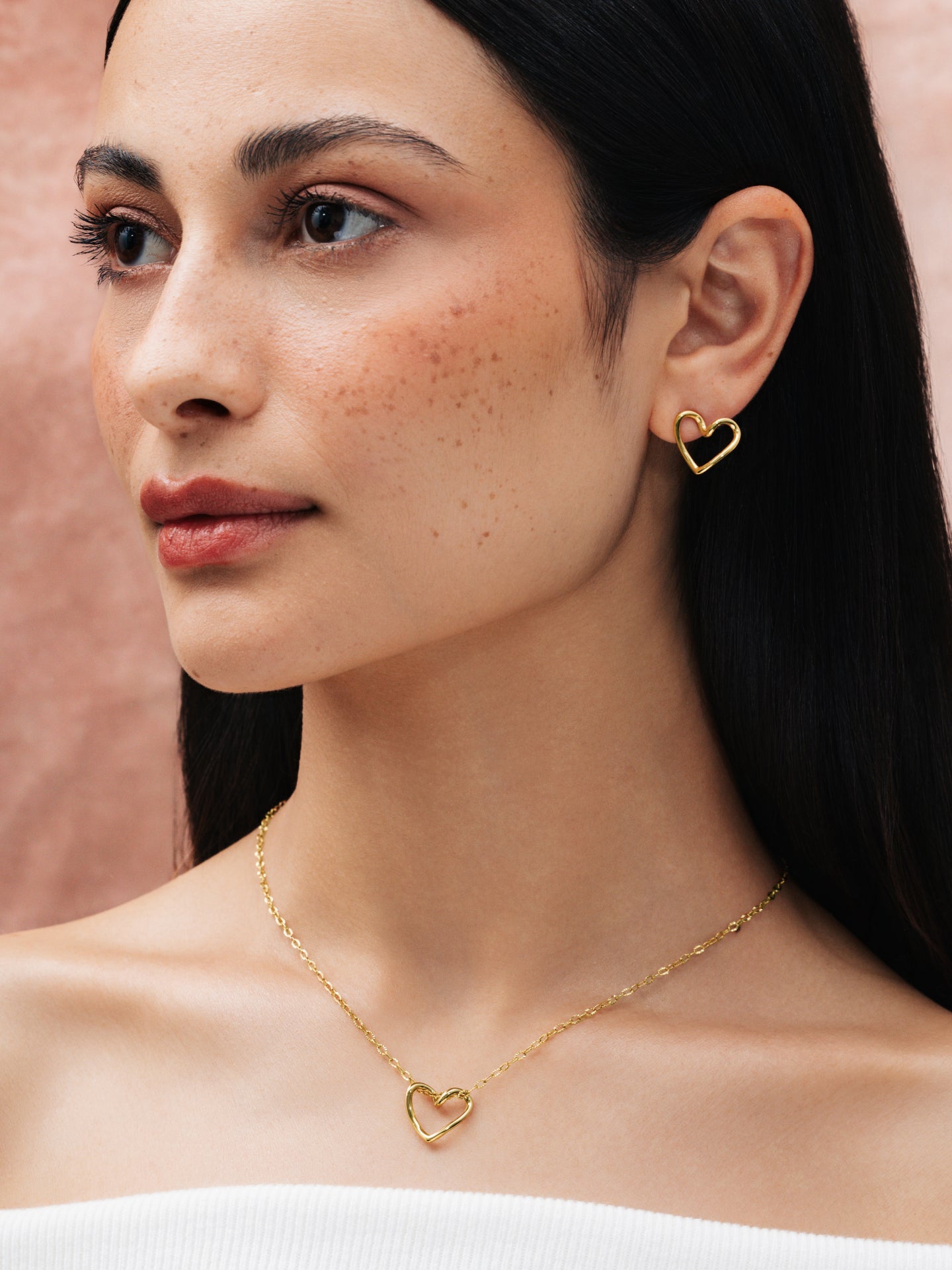 One Amour Necklace & Earrings Set