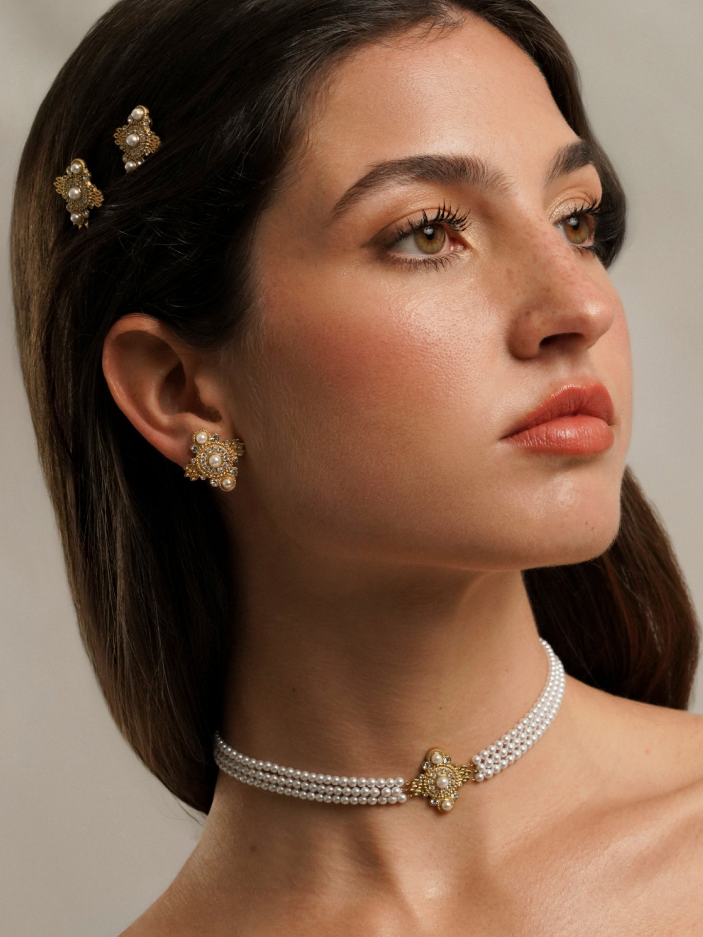 One Ophelia Necklace & Earring Set
