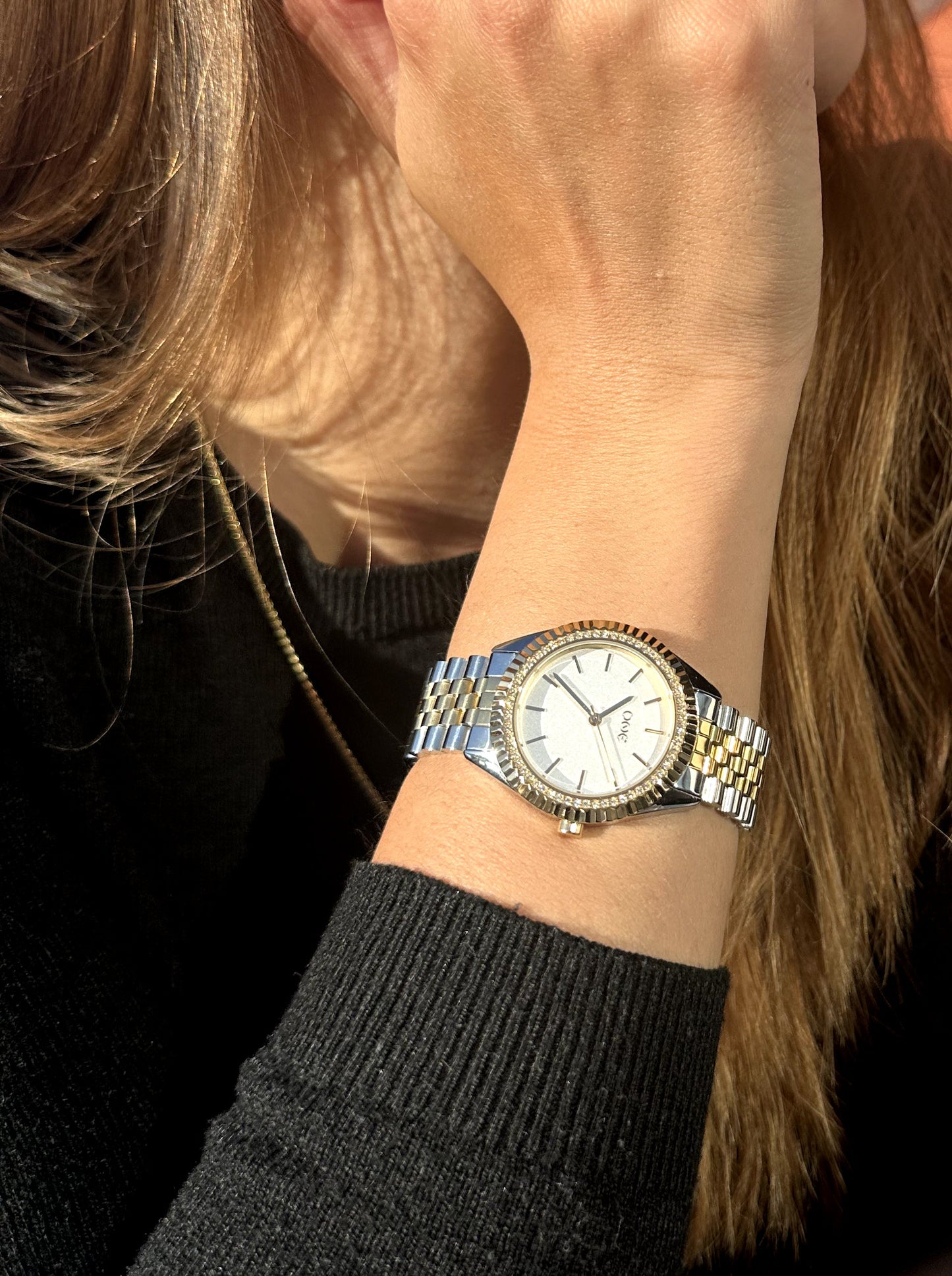 One Celebrity Crystal Watch
